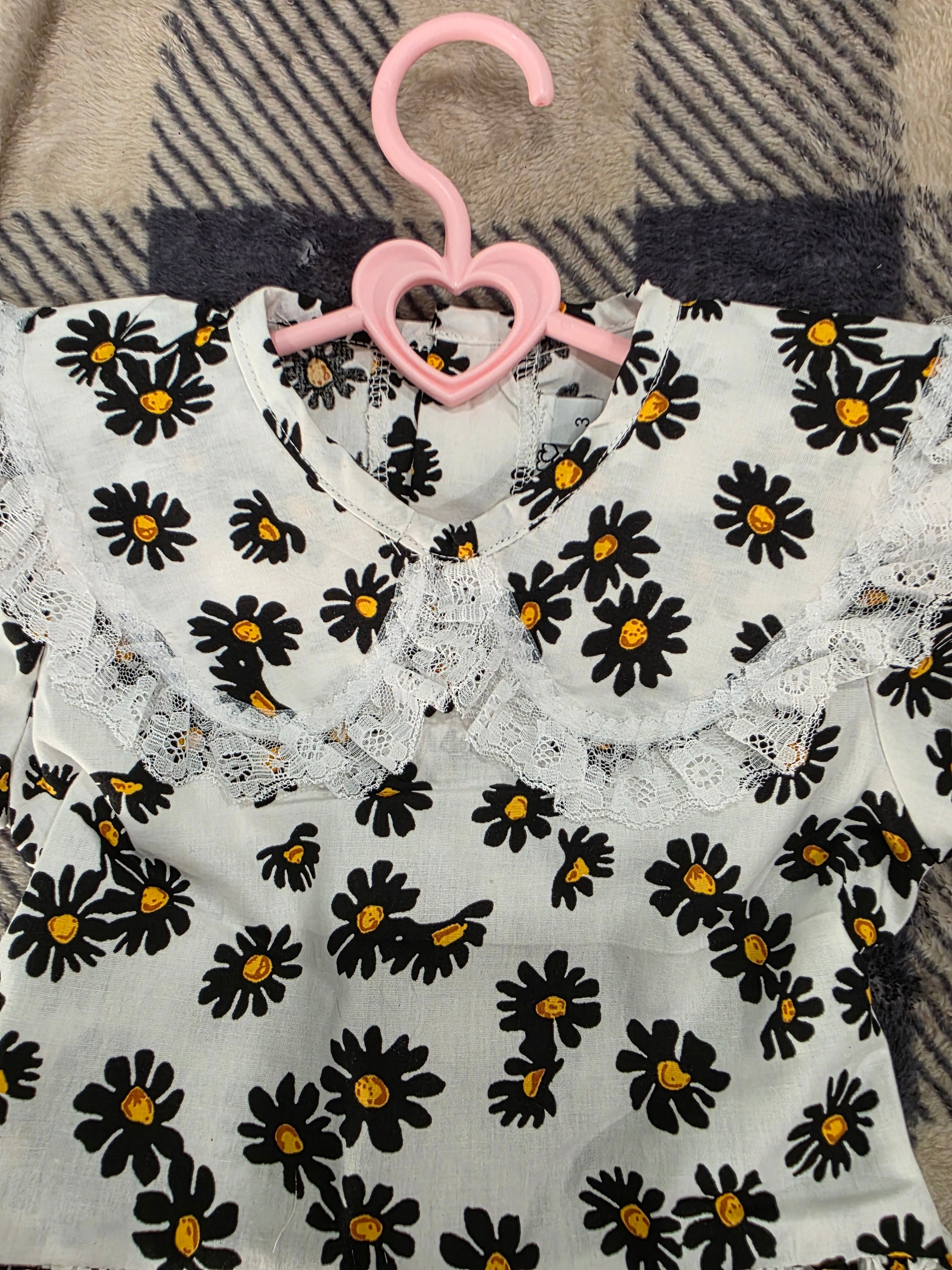 Girls White Daisy Dress with Peter Pan Collar and Bow
