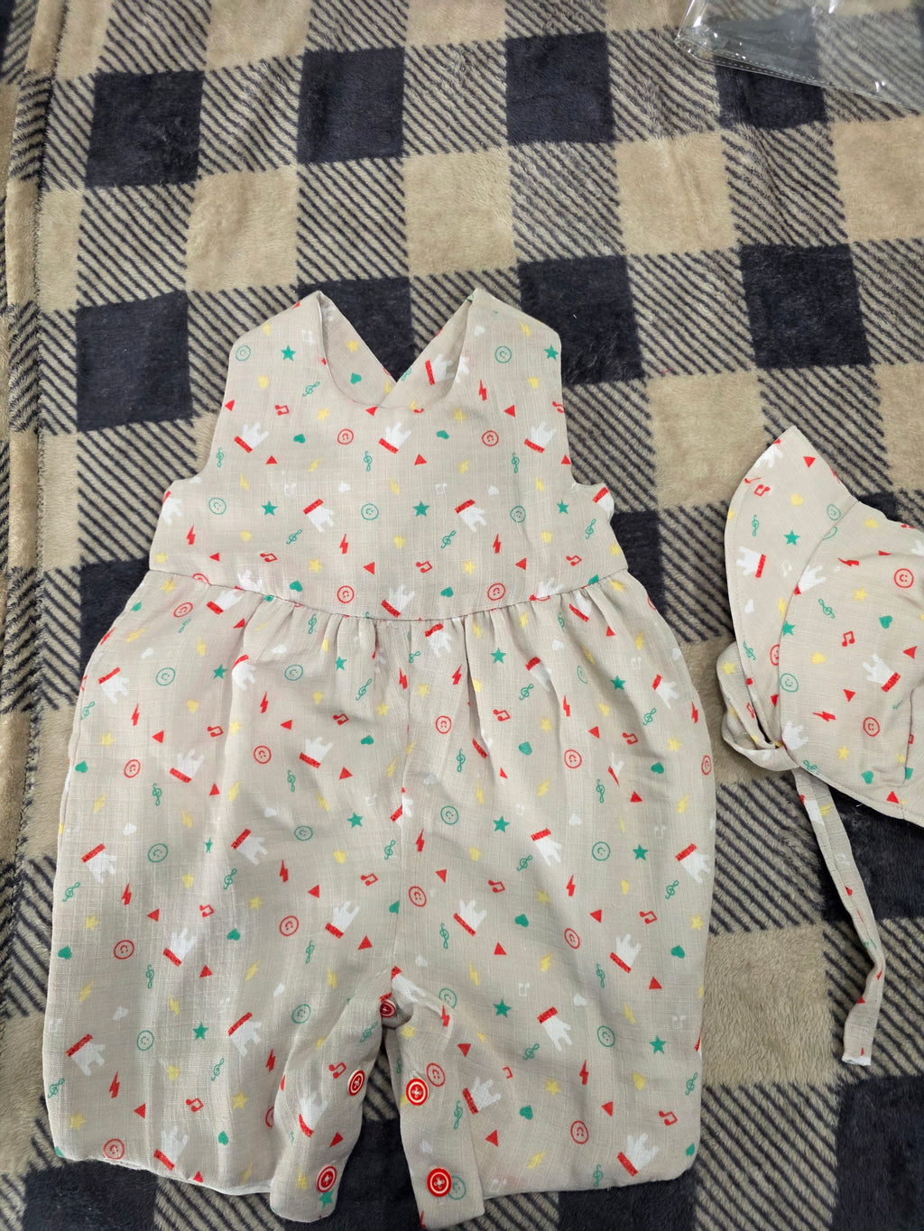 Musical Stars Baby Romper 6 Months with Hat